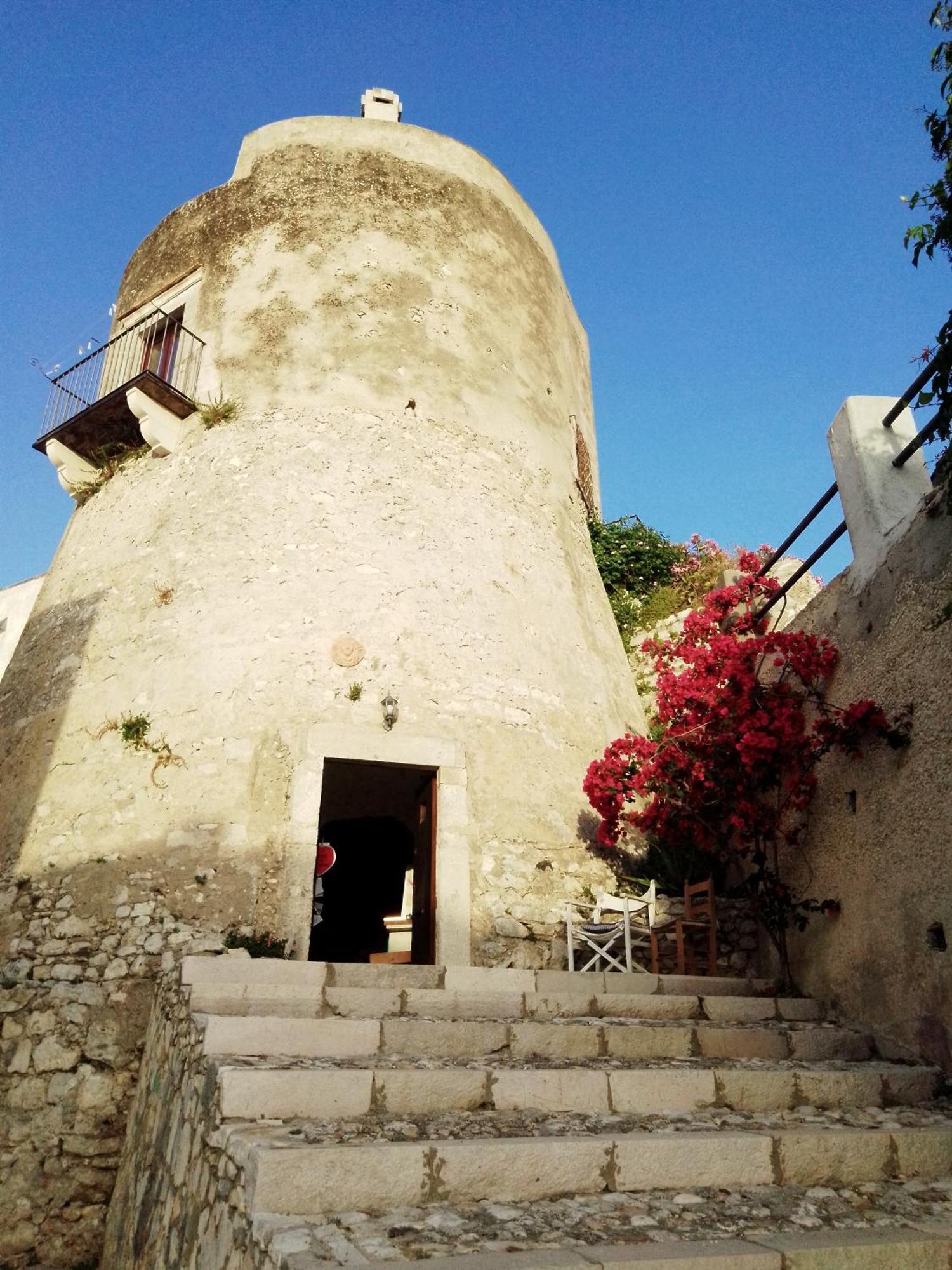 Torre La Mezzaluna Bed & Breakfast Vieste Eksteriør bilde